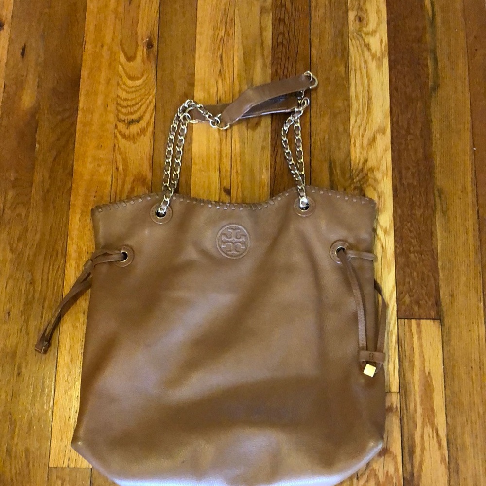 SOLD- Tory Burch Over the Shoulder Purse!